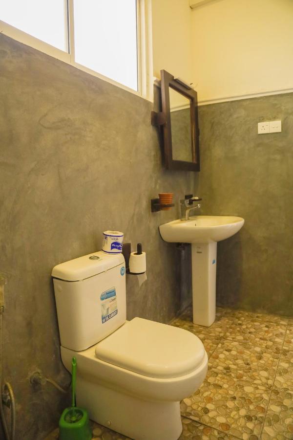 Cozy Cocos Hotel Weligama Bagian luar foto