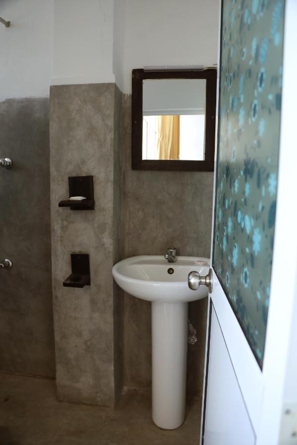 Cozy Cocos Hotel Weligama Bagian luar foto