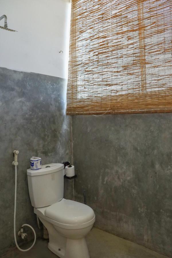 Cozy Cocos Hotel Weligama Bagian luar foto